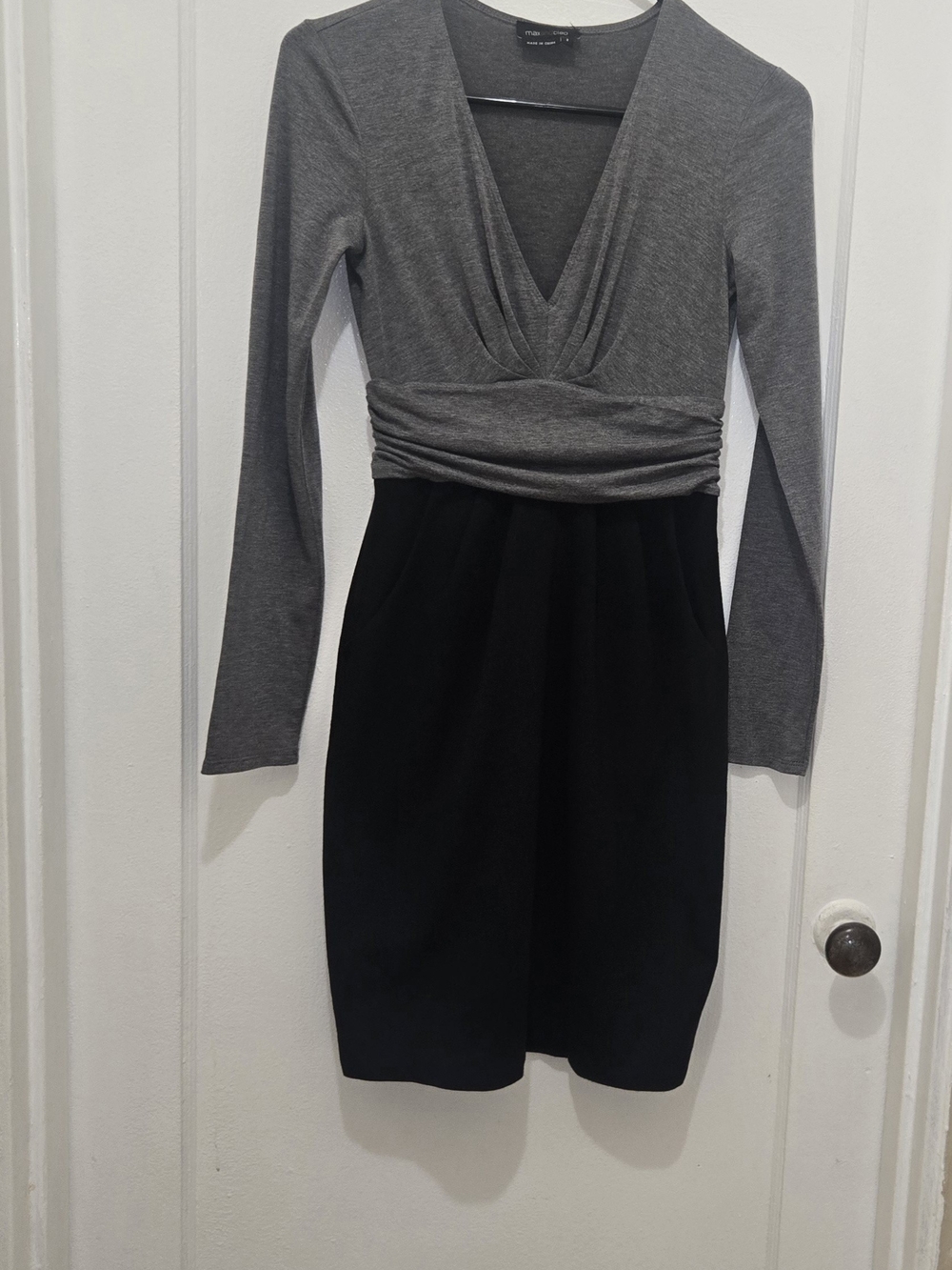 Max & Cleo Gray and Black Two-Tone V-Neck Long Sleeve Dress